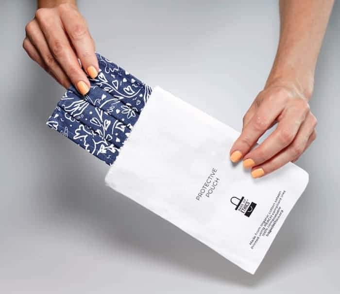 pouch_rixo.jpg pouch_rixo.jpg