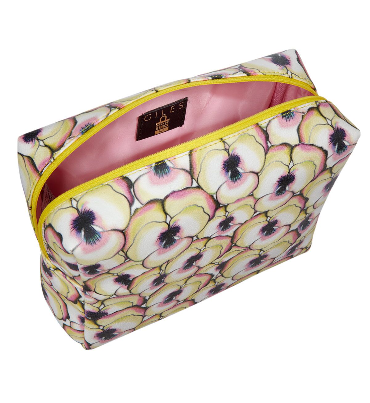 viola-washbag-2 viola-washbag-2