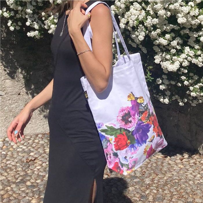 floral-preen-white floral-preen-white