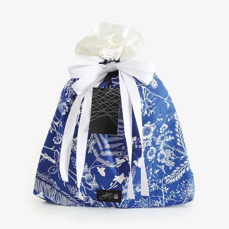 BoE_Giles_Moon_Meadow_3.jpg BoE_Giles_Moon_Meadow_3.jpg