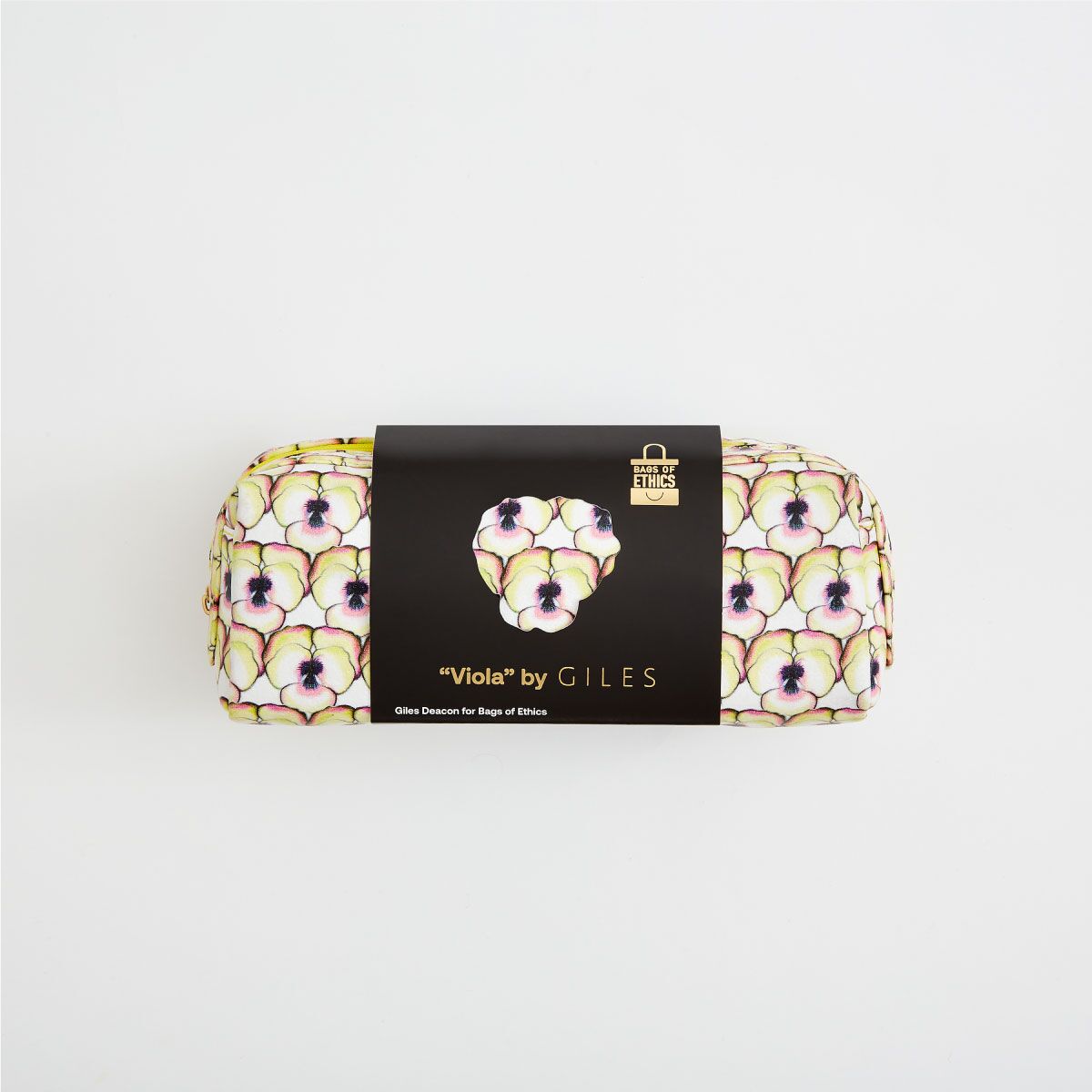viola-brush-beauty-bag viola-brush-beauty-bag