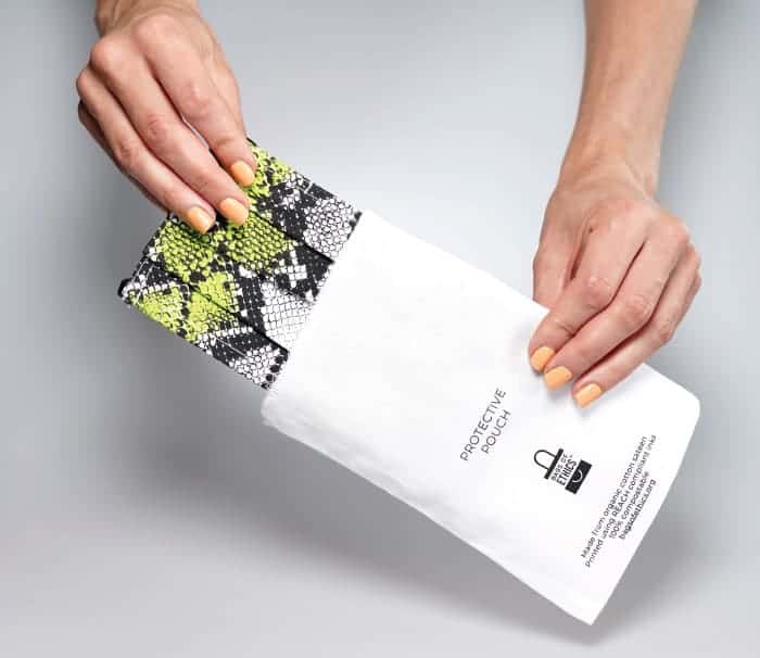 pouch_julien.jpg pouch_julien.jpg